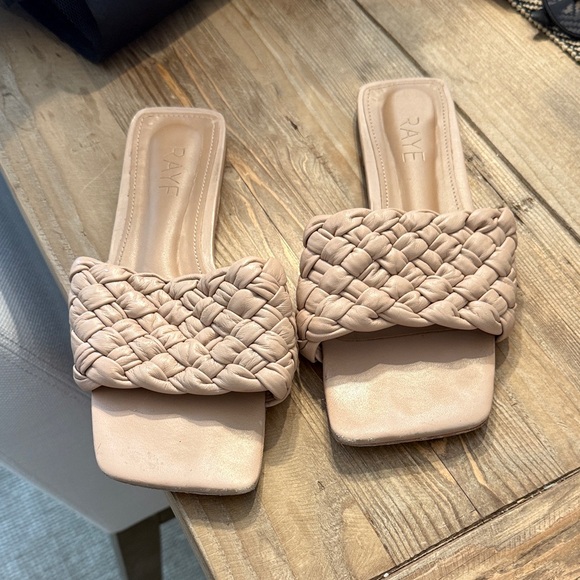 RAYE Women's Beige Braided Slide Sandals - Picture 1 of 2